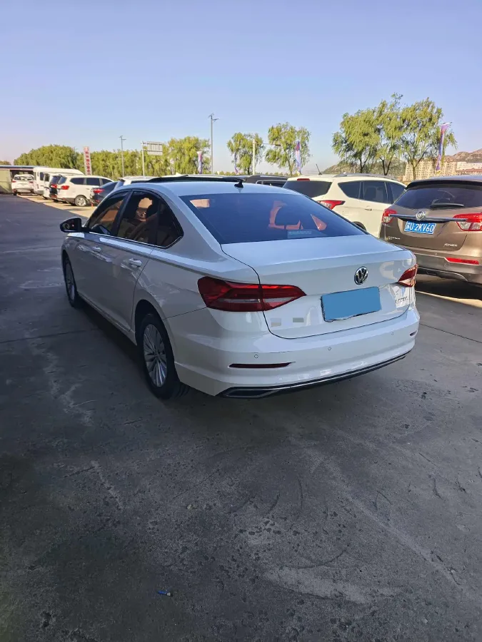 2019 Volkswagen Lavida 1.5L 112HP L4 6AT,autocango,china used car exporter,china ev exporter,chinese used car exporter,chinese used ev exporter