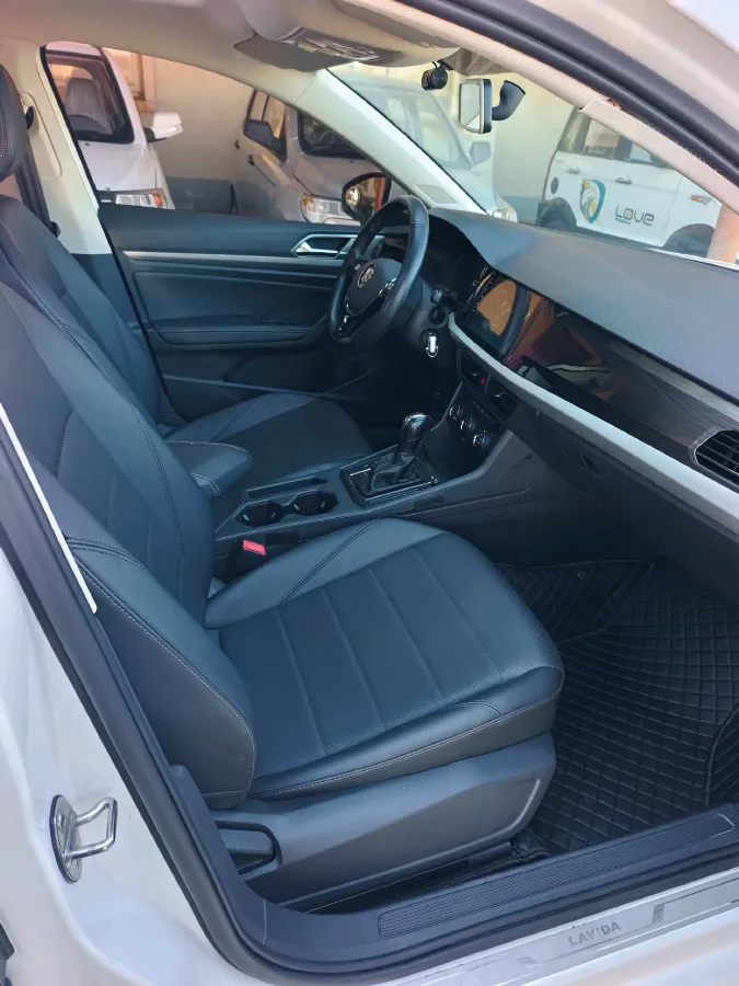 2019 Volkswagen Lavida 1.5L 112HP L4 6AT,autocango,china used car exporter,china ev exporter,chinese used car exporter,chinese used ev exporter