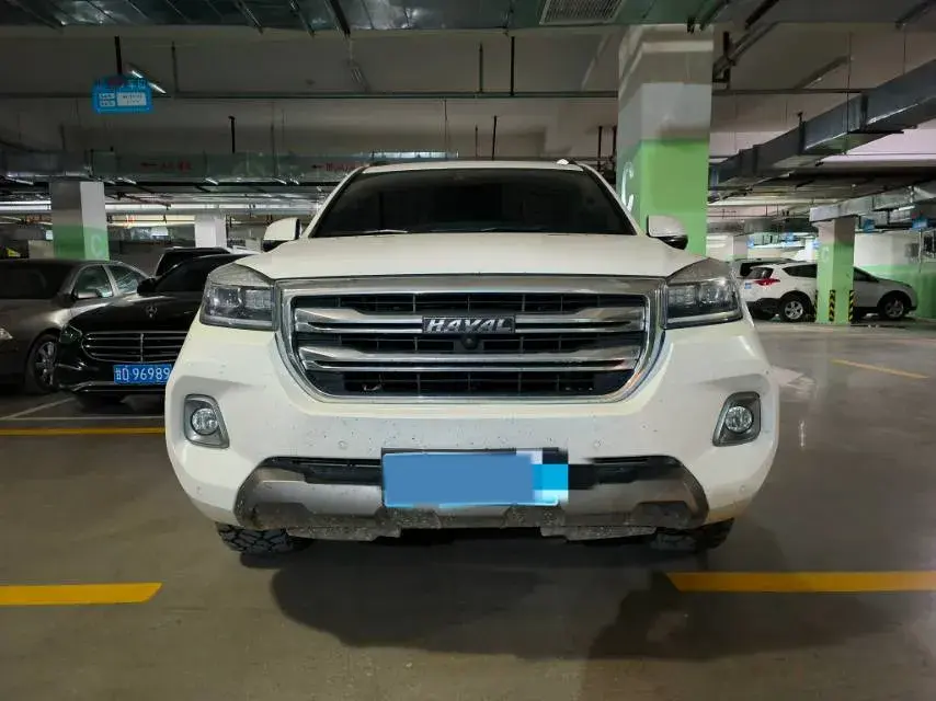 2020 HAVAL H9 thumbnail 2