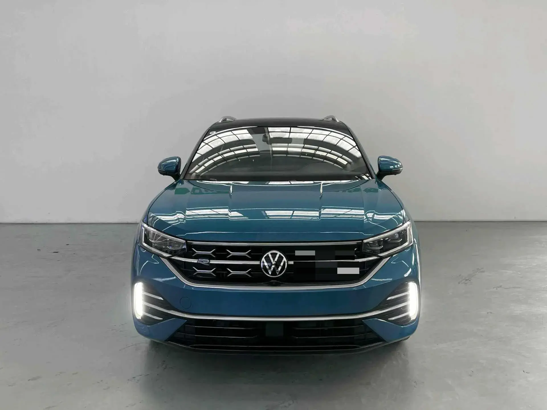 2023 VOLKSWAGEN TAYRON thumbnail 2
