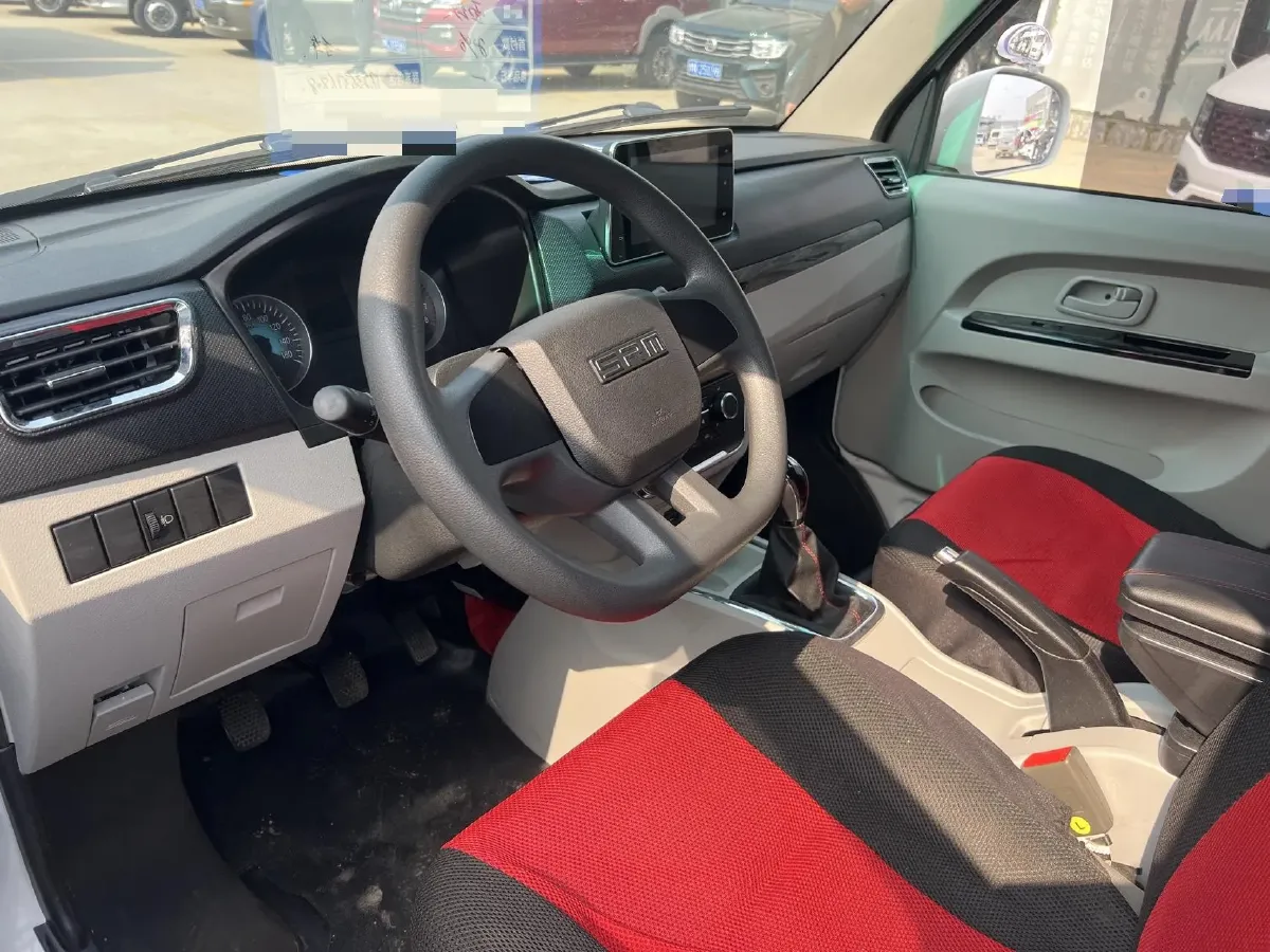 2024 SRM Little Sea Lion X30 1.5L 110HP L4 5MT,autocango,china used car exporter,china ev exporter,chinese used car exporter,chinese used ev exporter