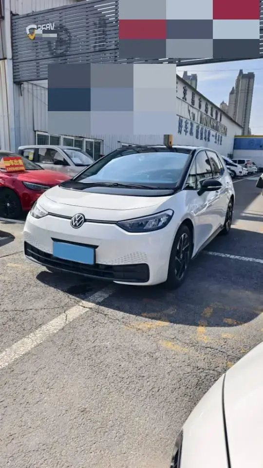 2024 VOLKSWAGEN ID.3 view 1