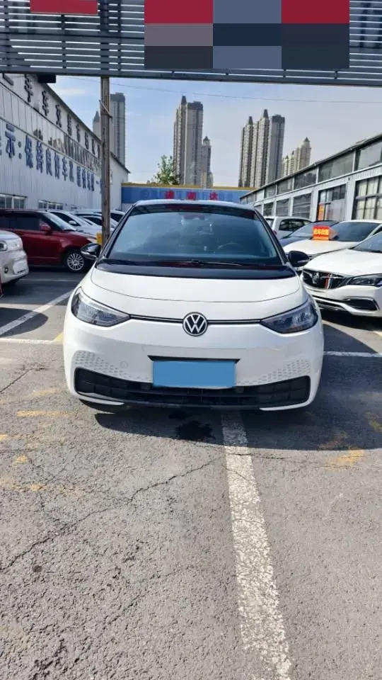 2024 VOLKSWAGEN ID.3 thumbnail 2