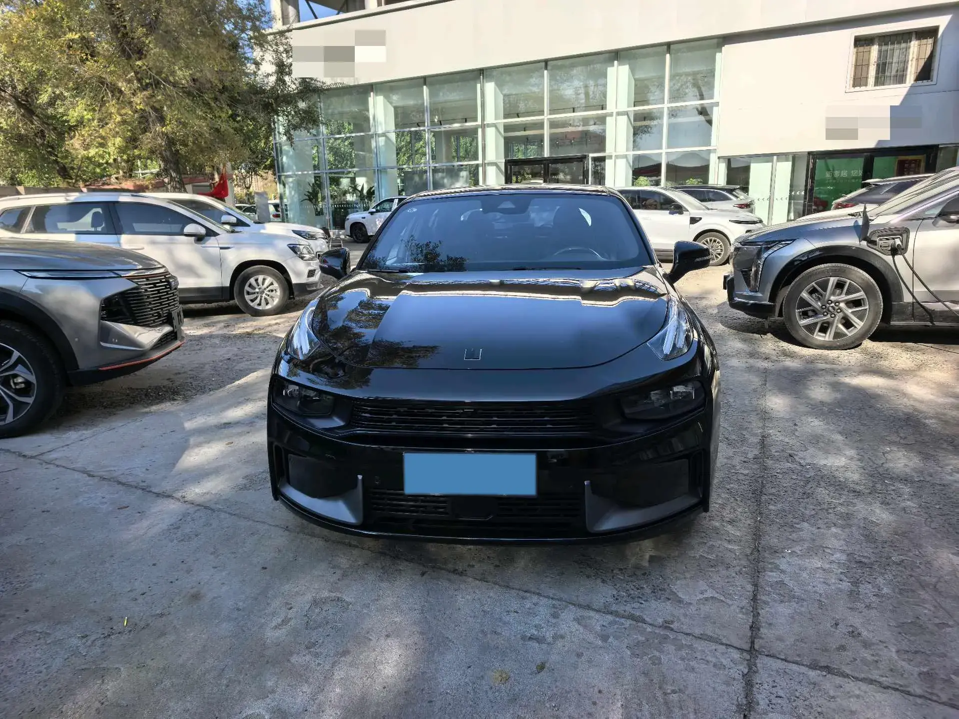 2019 LYNK&CO 03 thumbnail 2