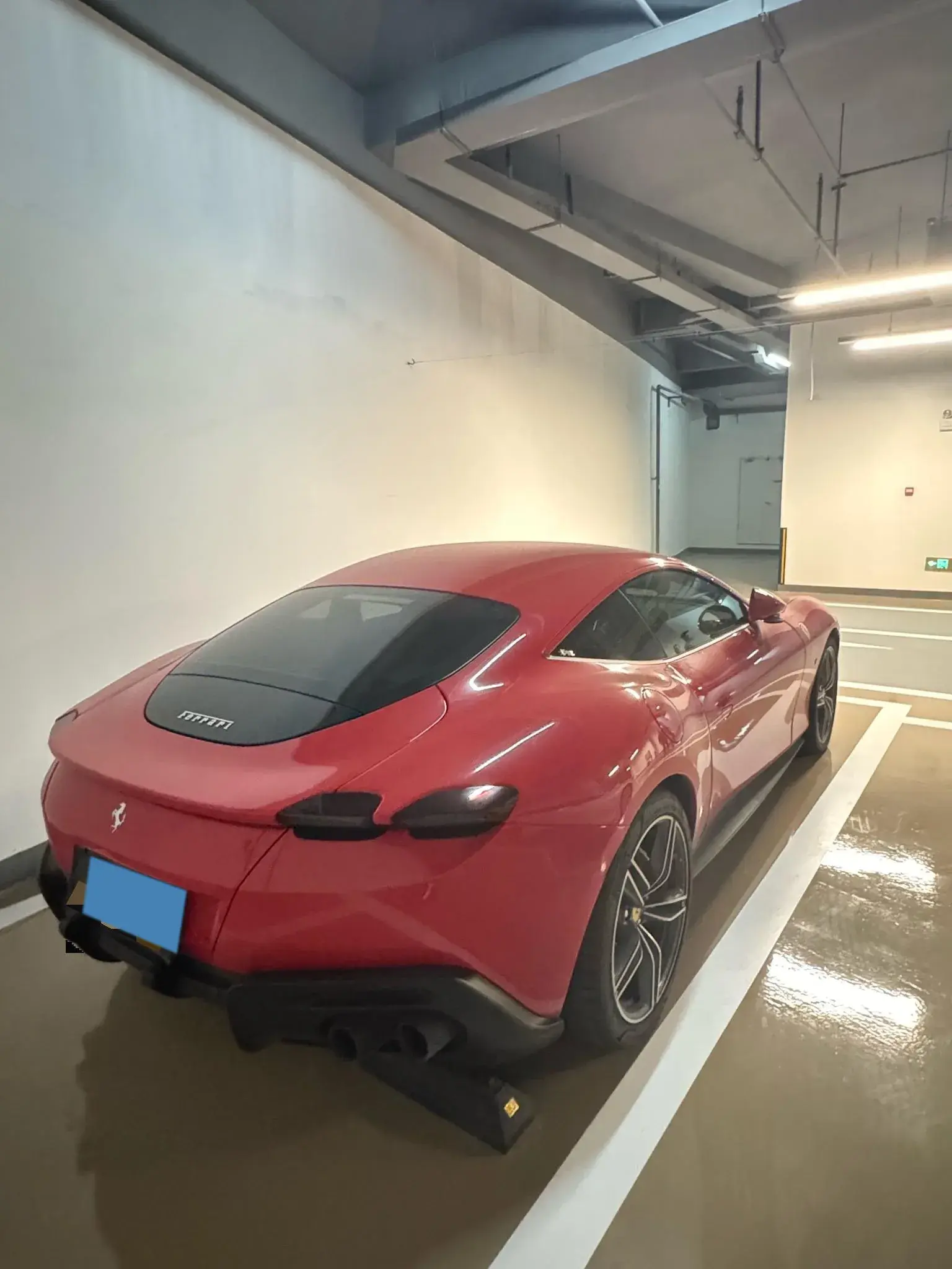 2020 FERRARI ROMA thumbnail 3