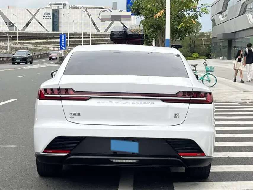 2020 BYD HAN thumbnail 4