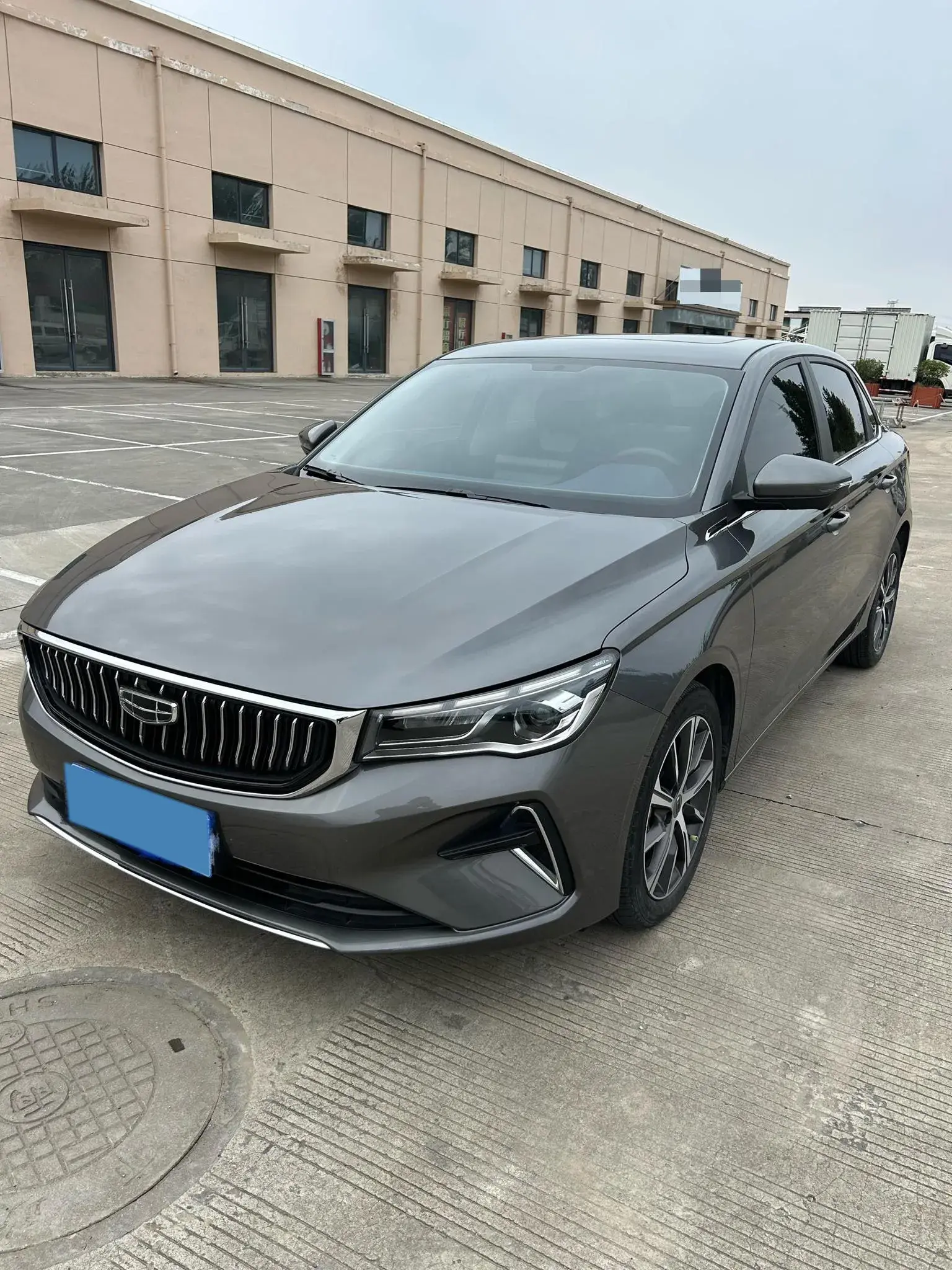2022 GEELY EMGRAND view 1
