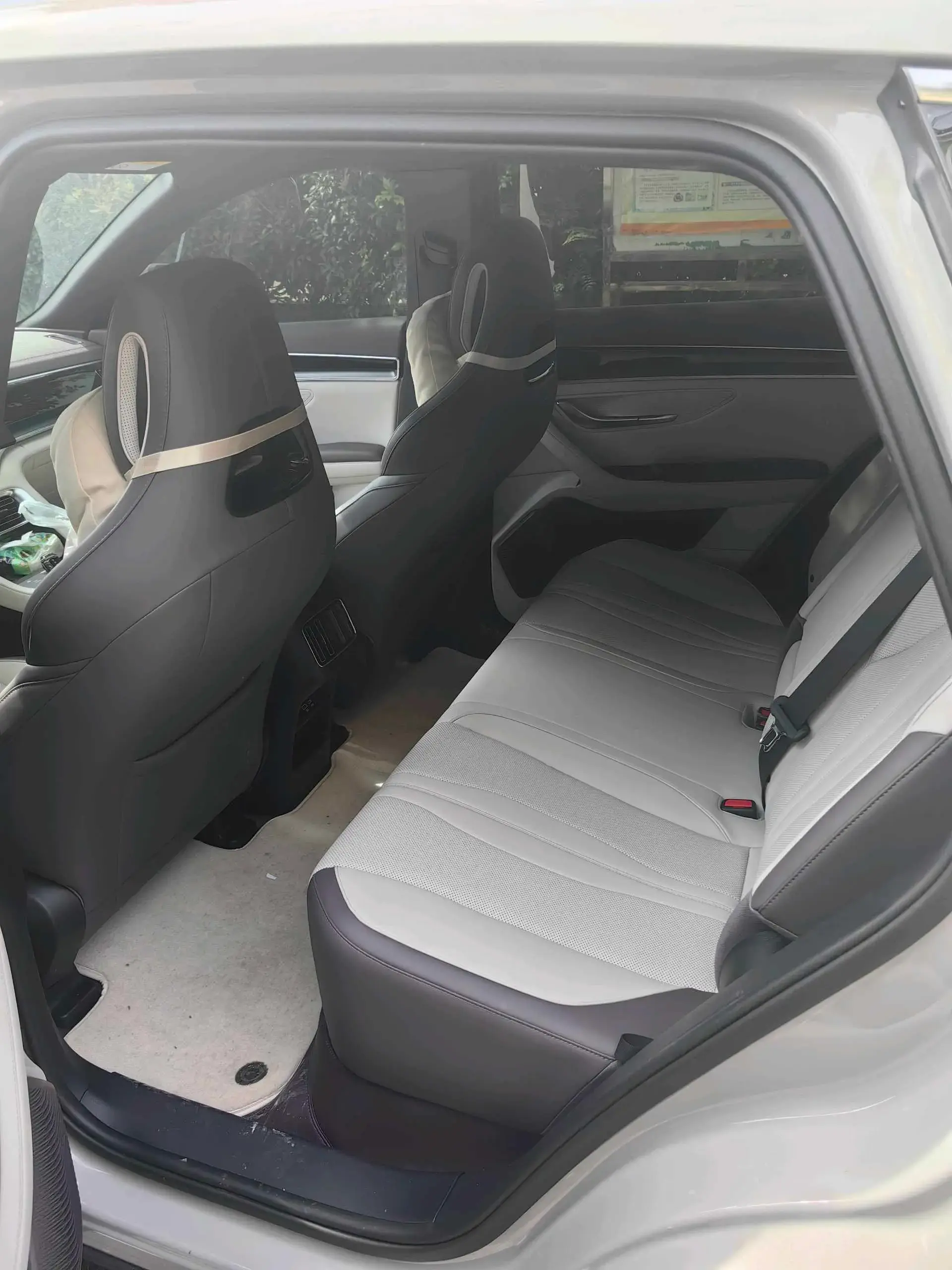 2025 BYD SONG thumbnail 3