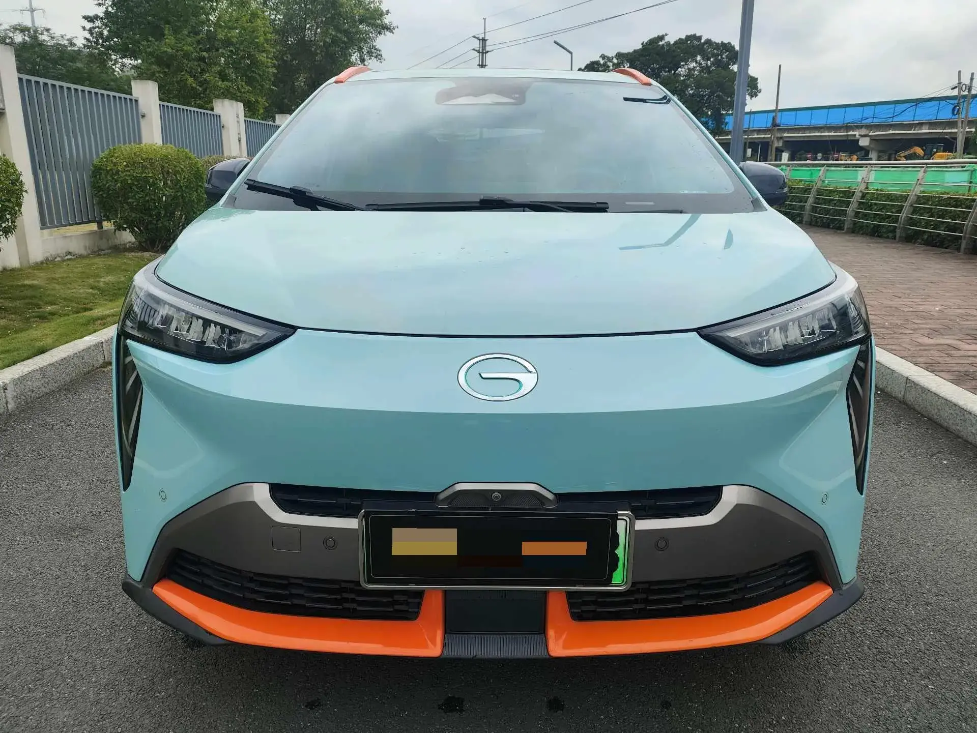 2021 AION Y thumbnail 2