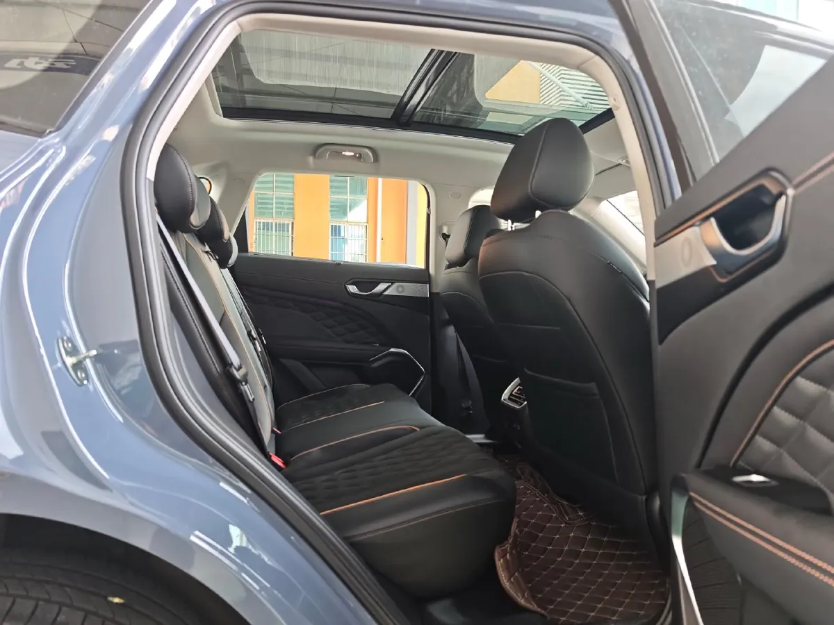 2022 WEY Latte 1.5T 156HP L4 2DHT PHEV 34KWH,autocango,china used car exporter,china ev exporter,chinese used car exporter,chinese used ev exporter