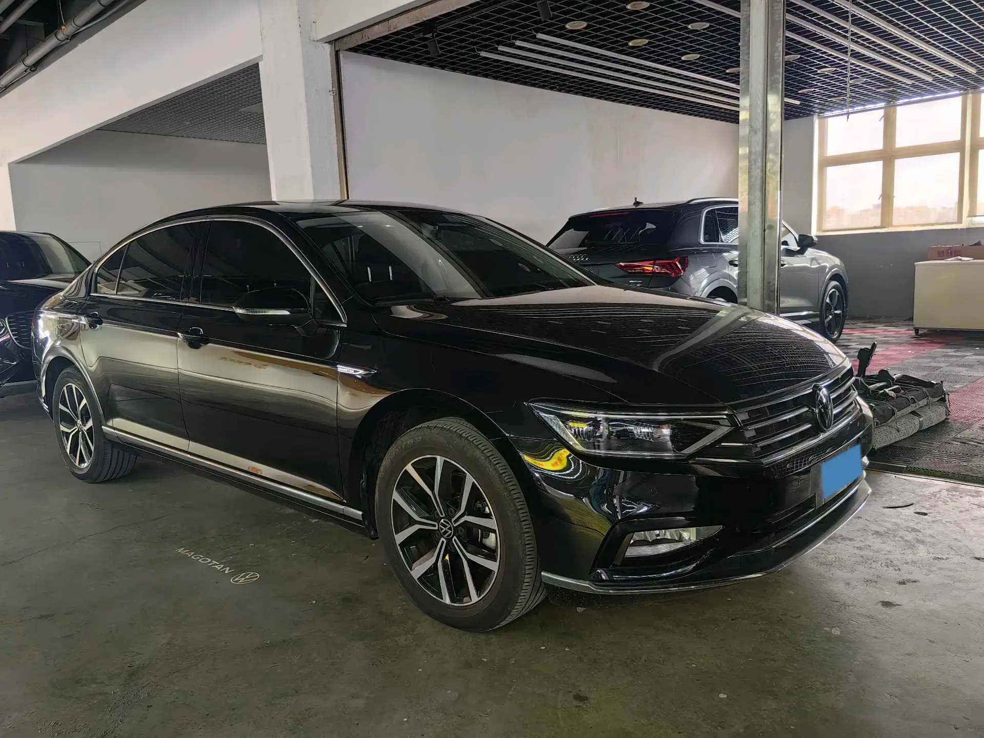 2020 VOLKSWAGEN MAGOTAN thumbnail 2