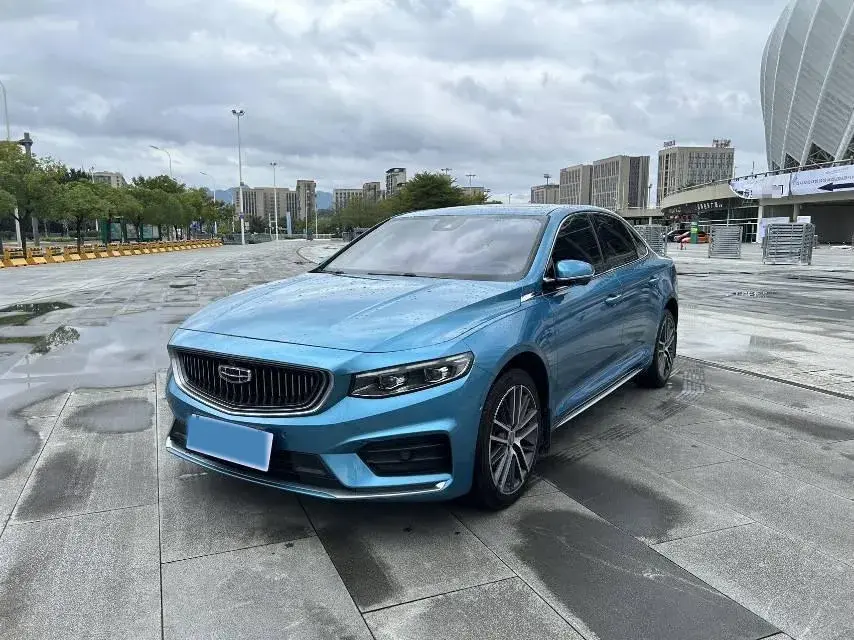 2020 GEELY OKAVANGO view 1