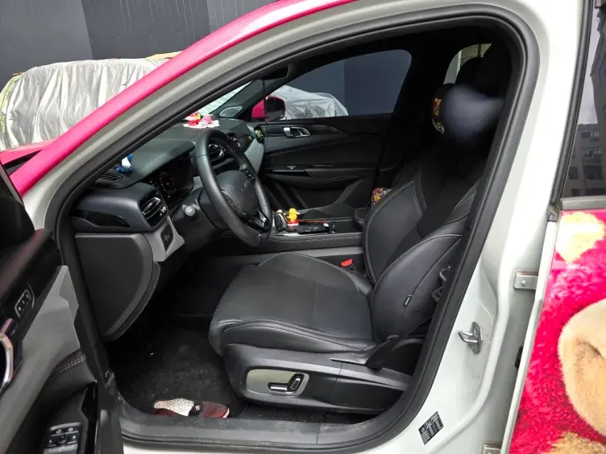 2021 LYNK&CO 02 thumbnail 3