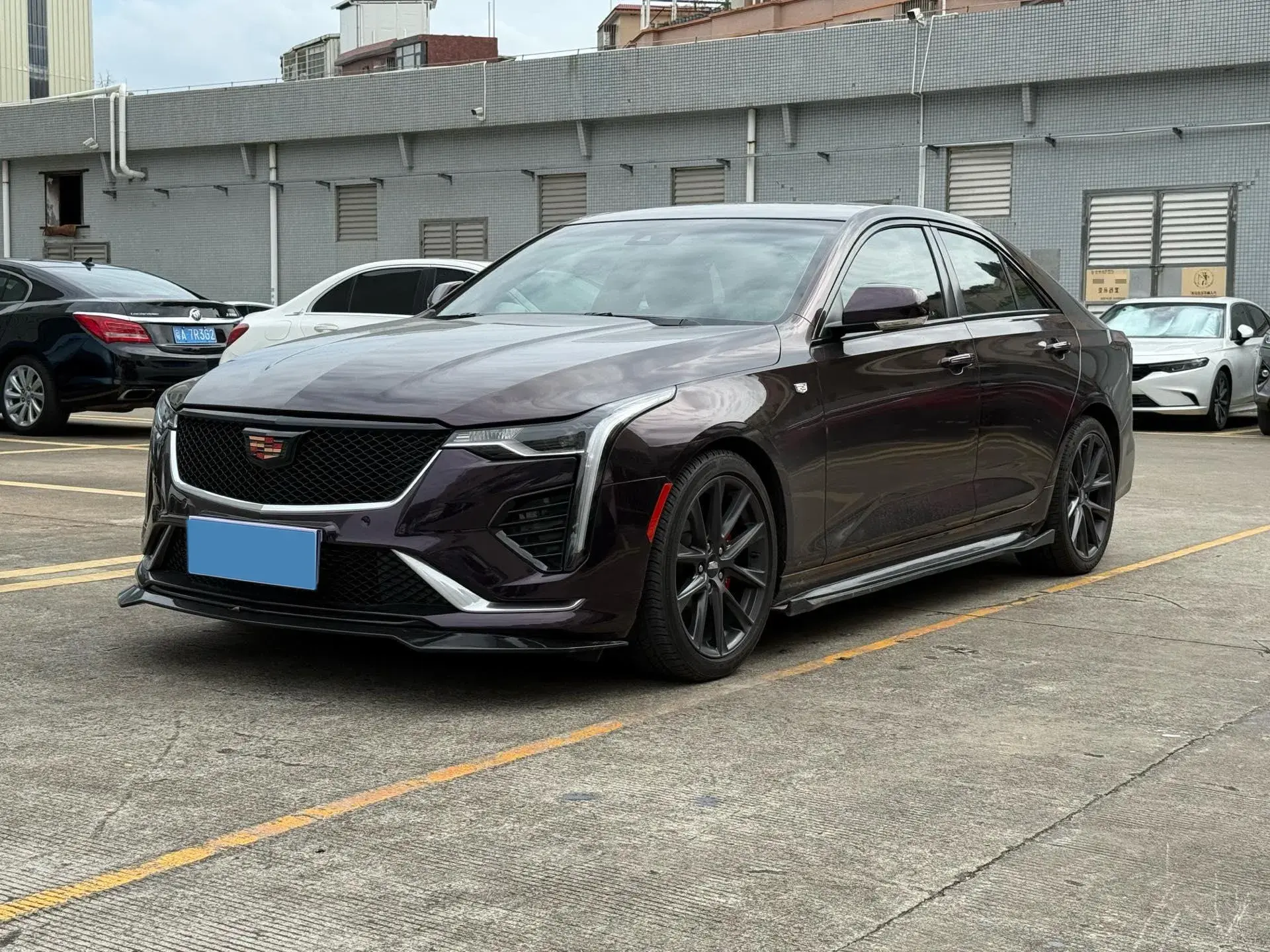 2020 CADILLAC CT4 view 1