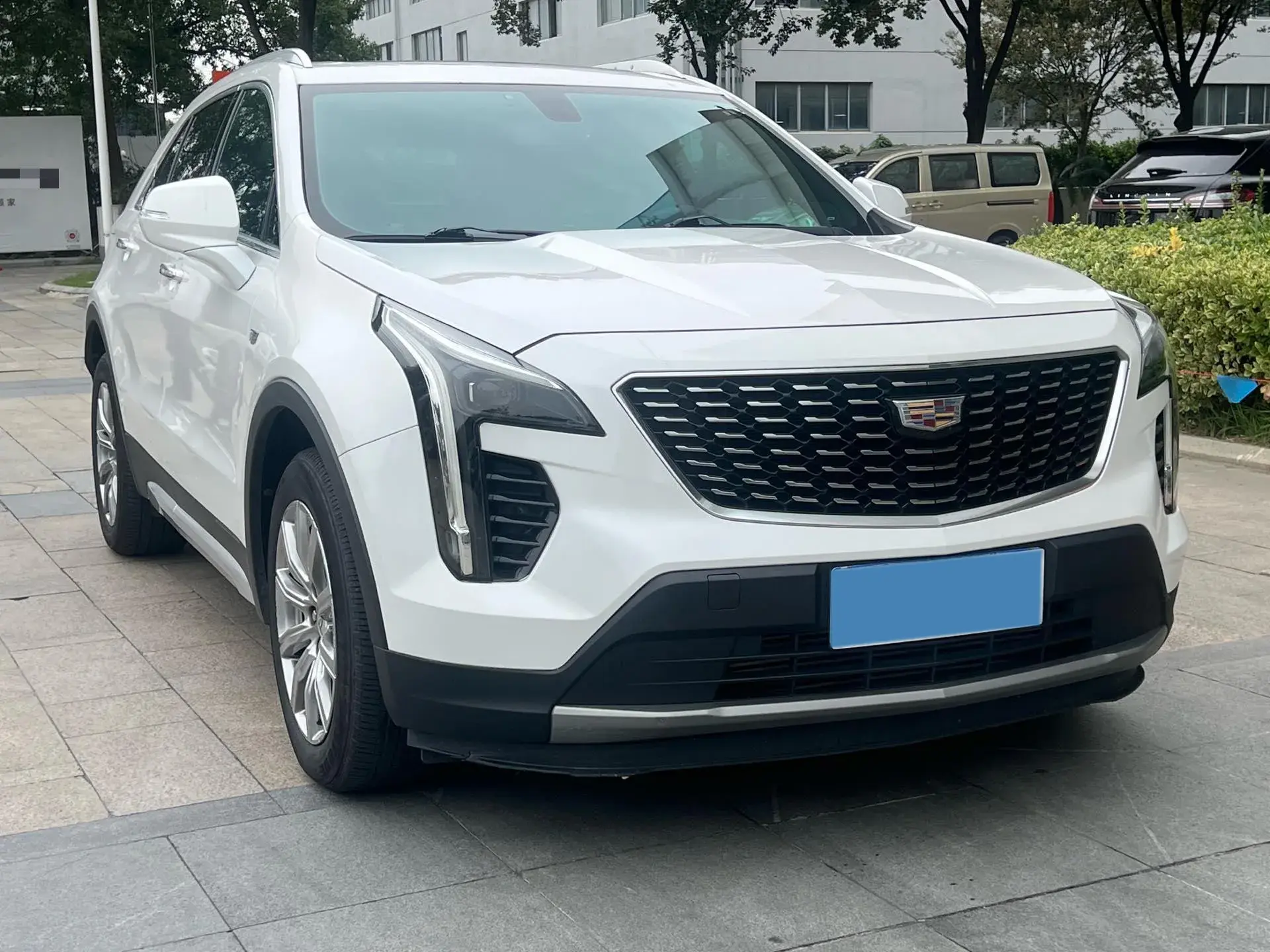 2020 CADILLAC XT4 thumbnail 2