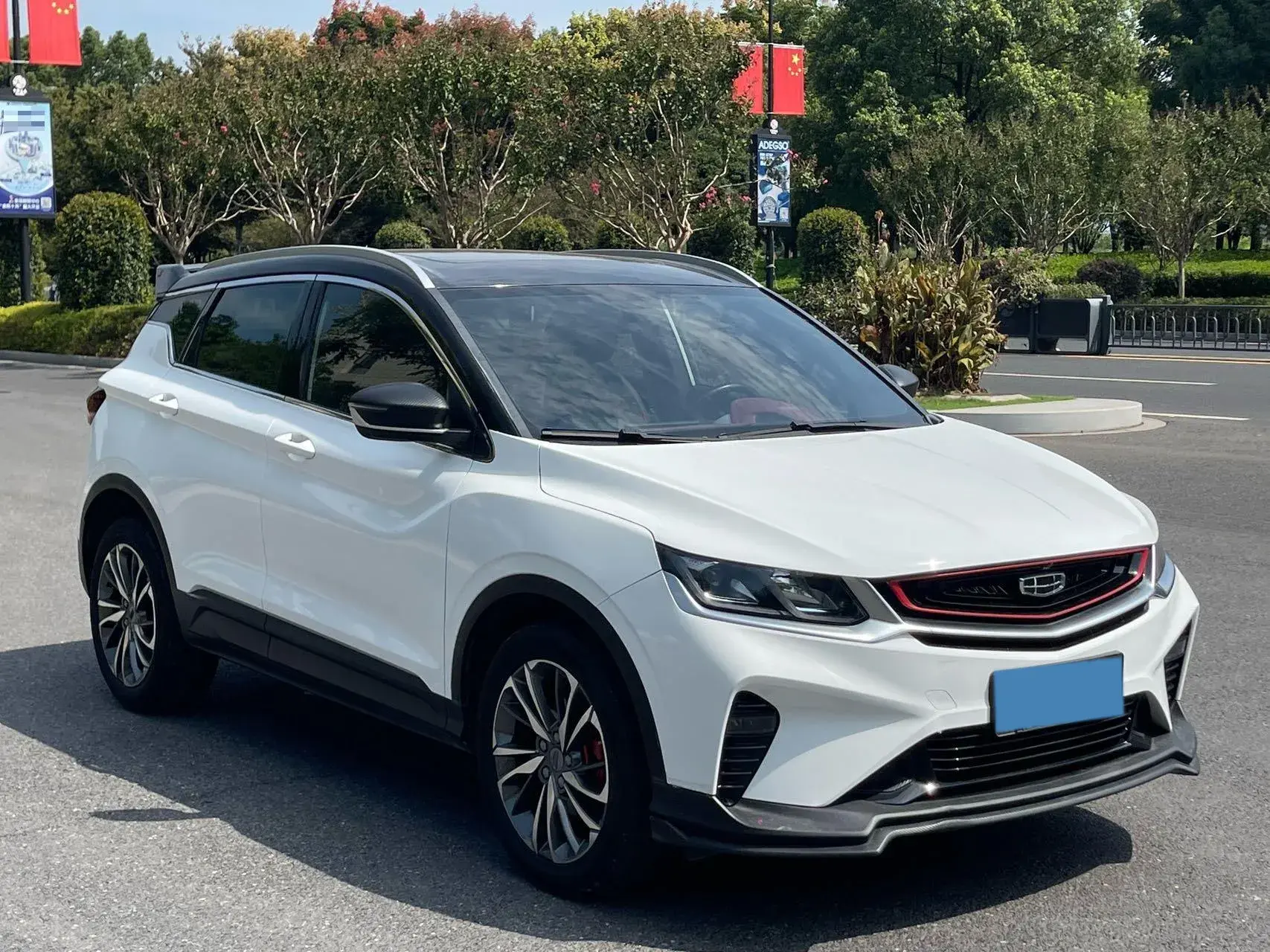 2020 GEELY COOLRAY thumbnail 2