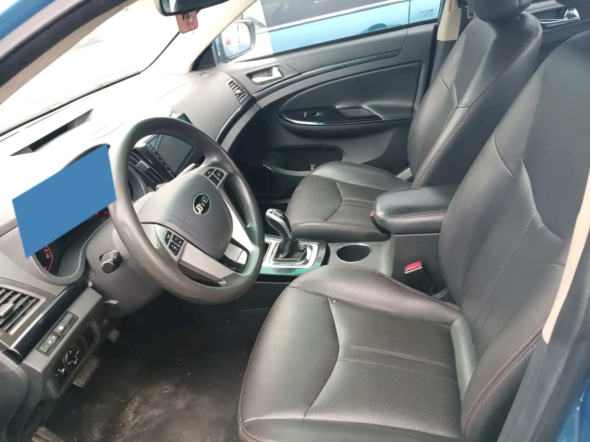 2018 BYD E5 thumbnail 4