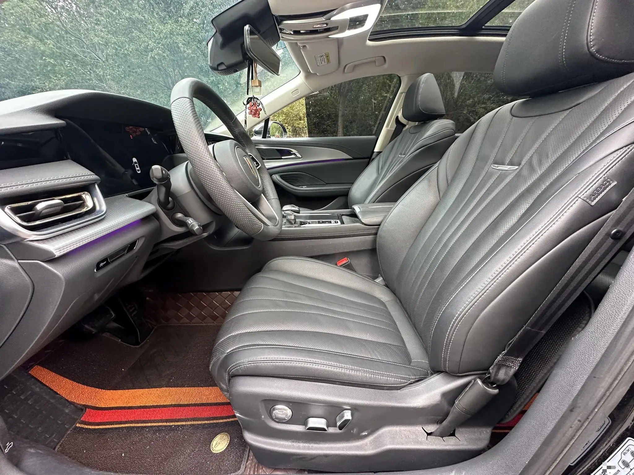 2023 HONGQI H5 thumbnail 4