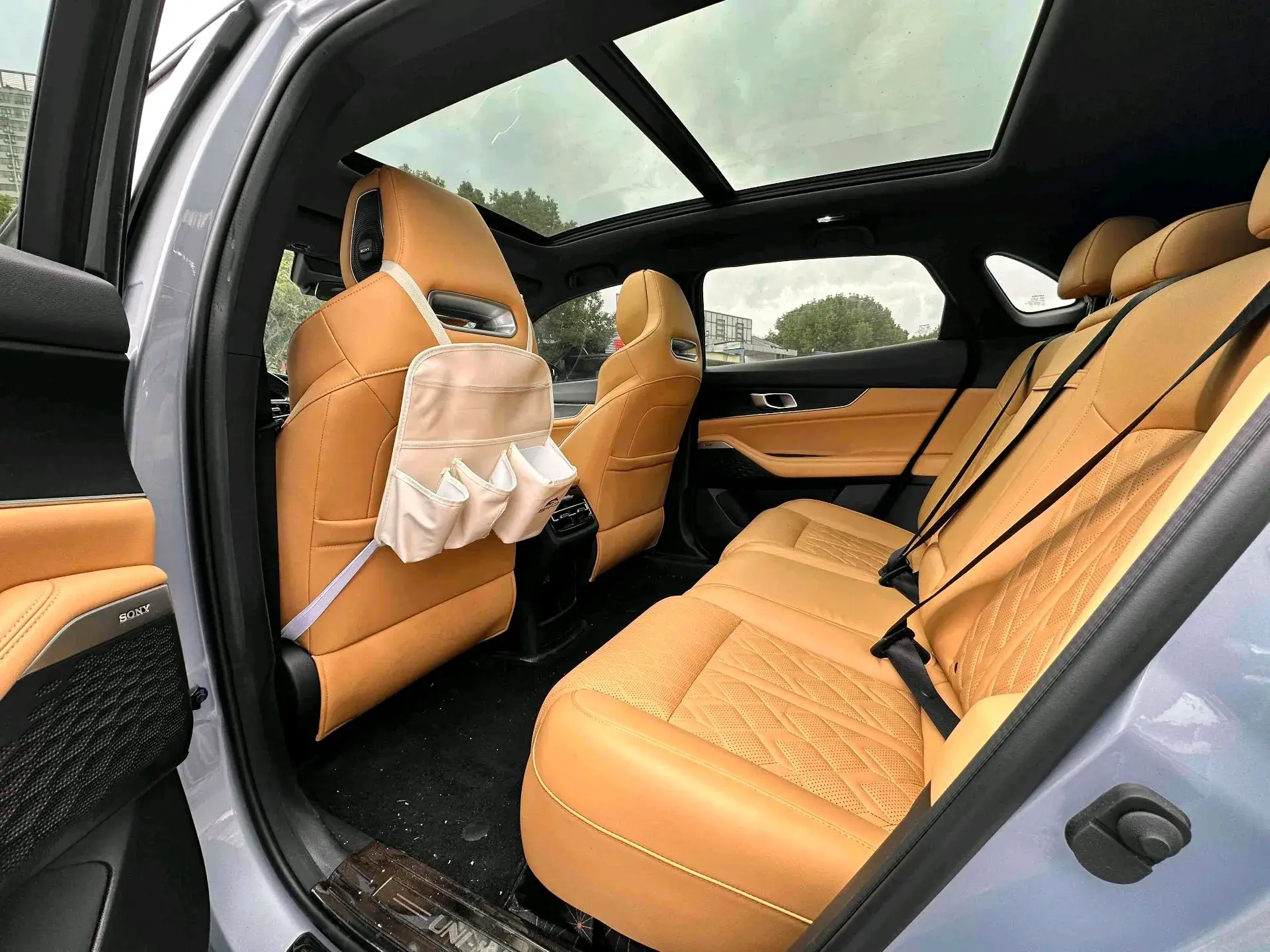 2021 CHANGAN UNI-K thumbnail 4