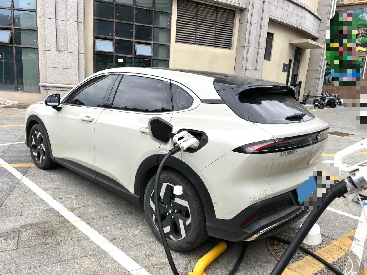 2024 BAOJUN CLOUD thumbnail 3