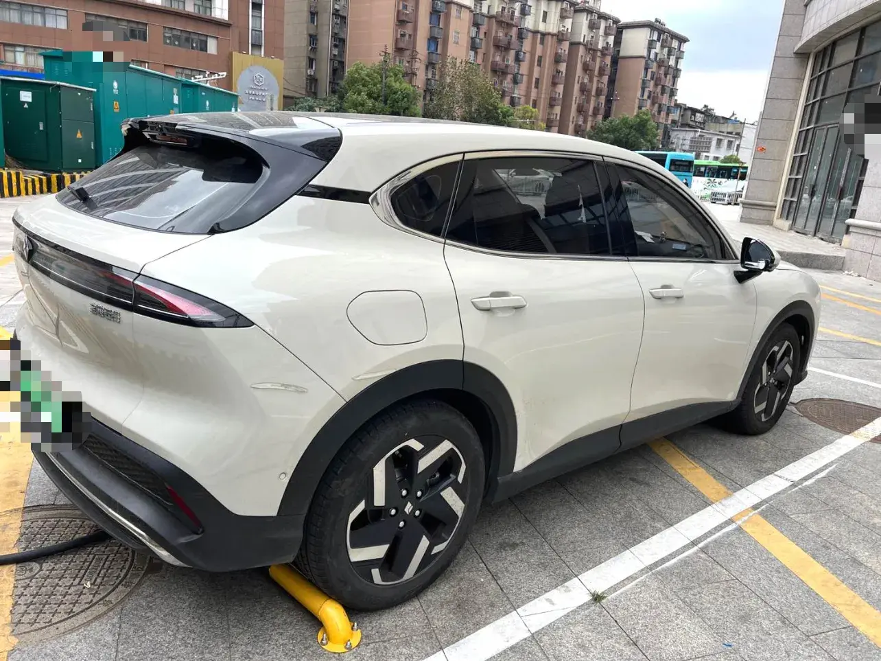 2024 BAOJUN CLOUD thumbnail 4