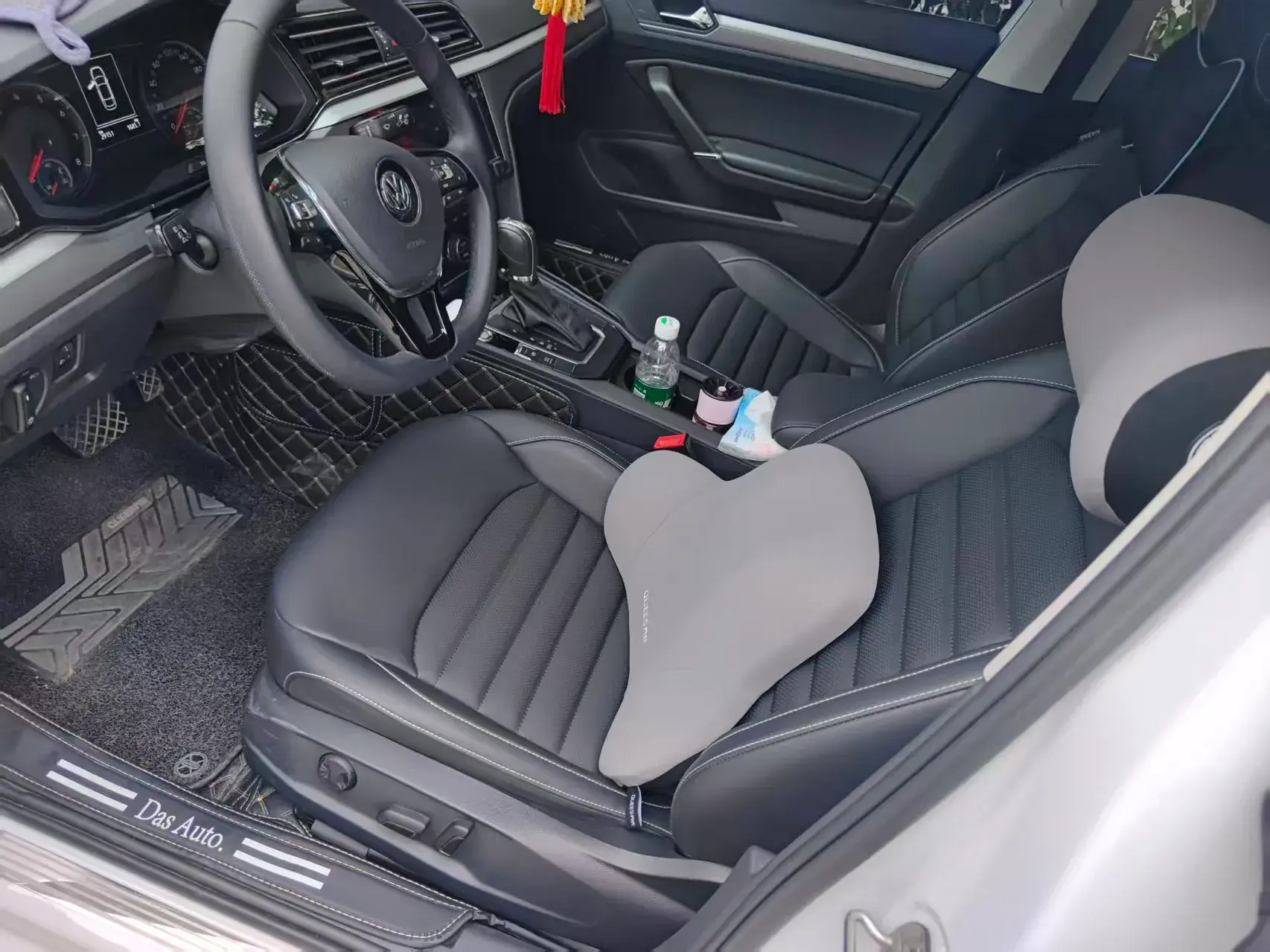 2019 VOLKSWAGEN LAMANDO thumbnail 2