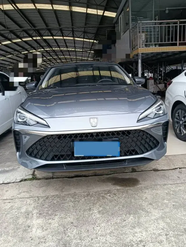 2023 ROEWE I5 thumbnail 2