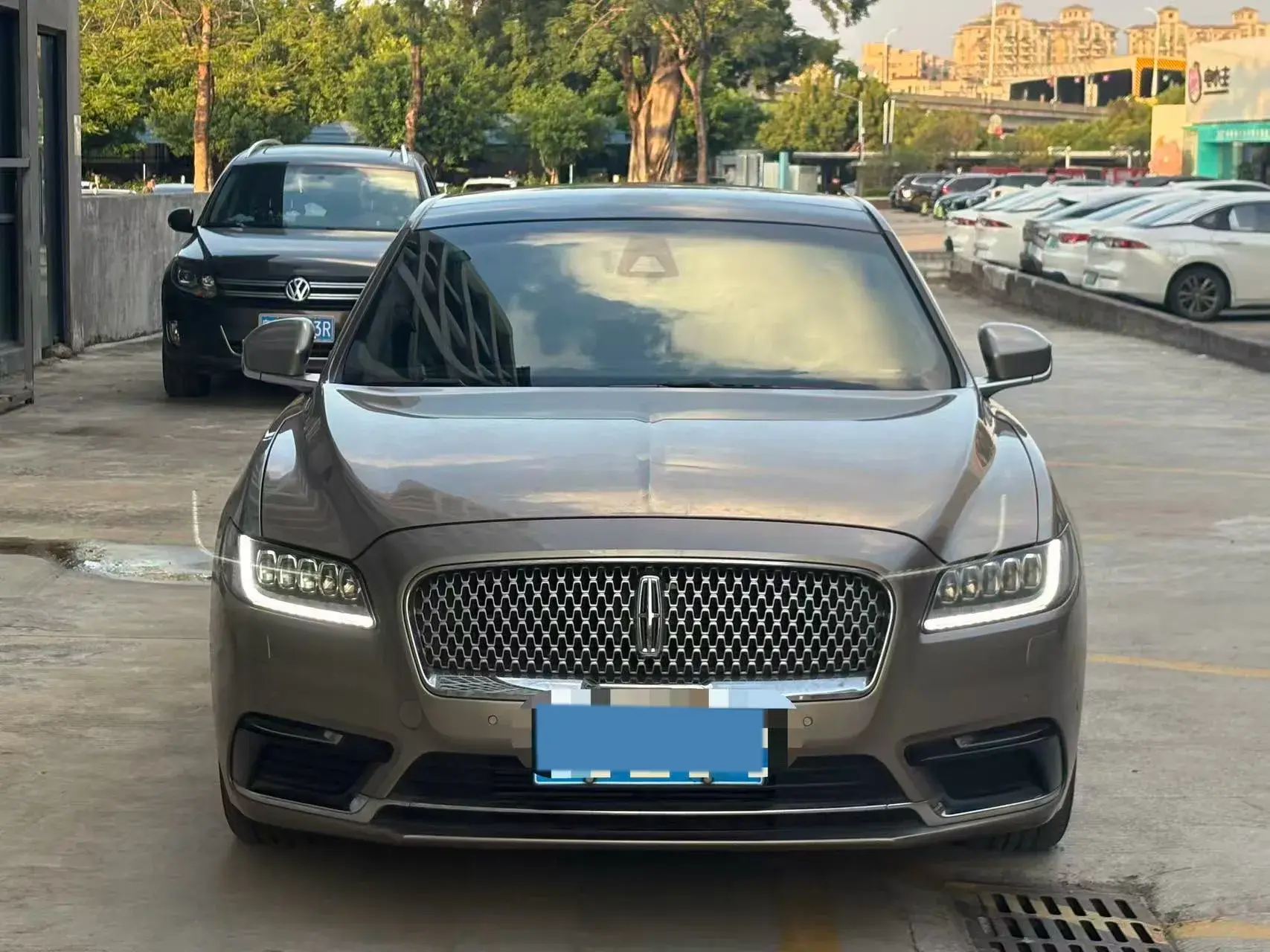 2019 LINCOLN CONTINENTAL thumbnail 2