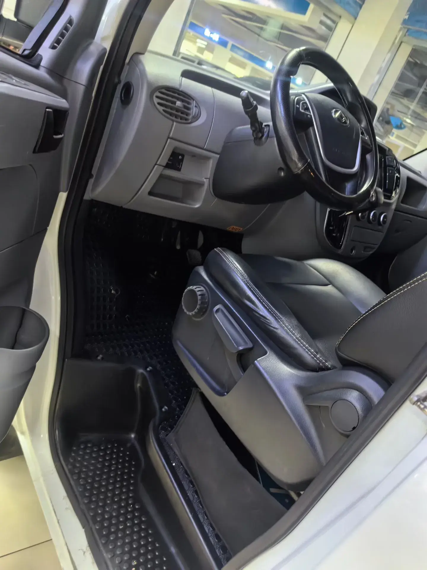 2021 MAXUS XINTU thumbnail 4