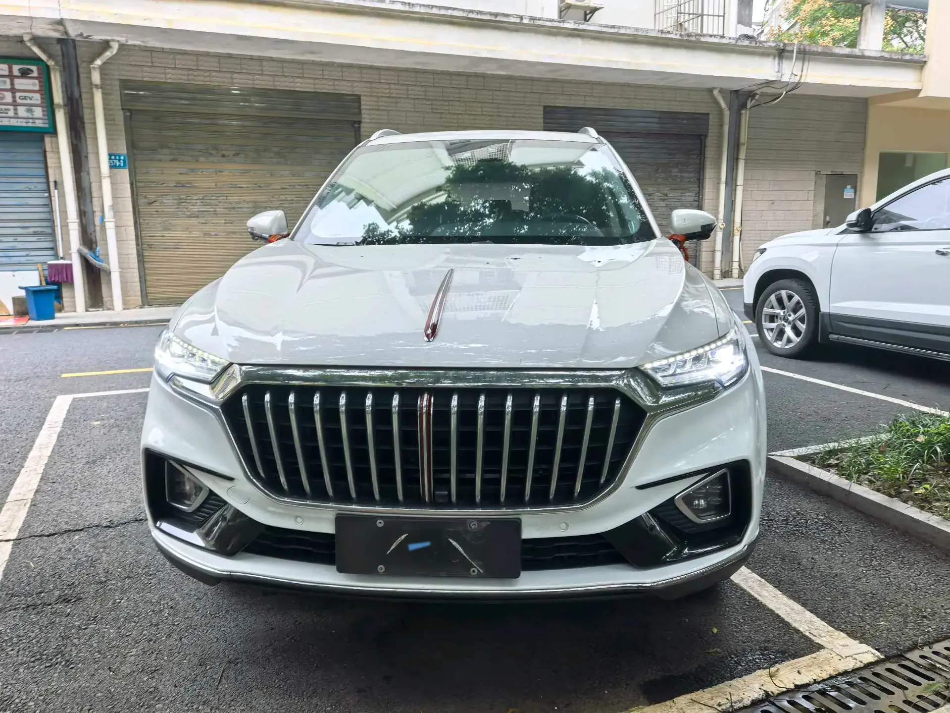 2019 HONGQI HS5 thumbnail 2