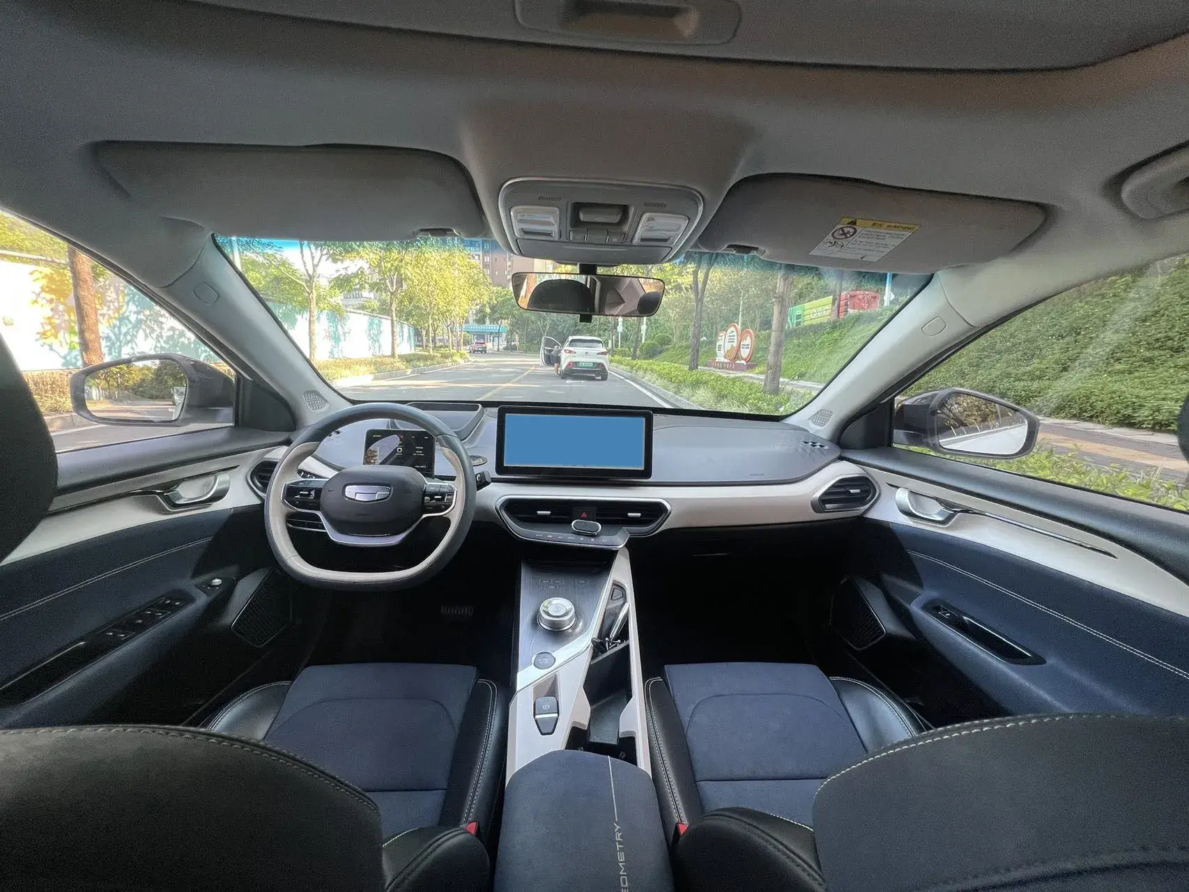 2021 GEOMETRY A thumbnail 4