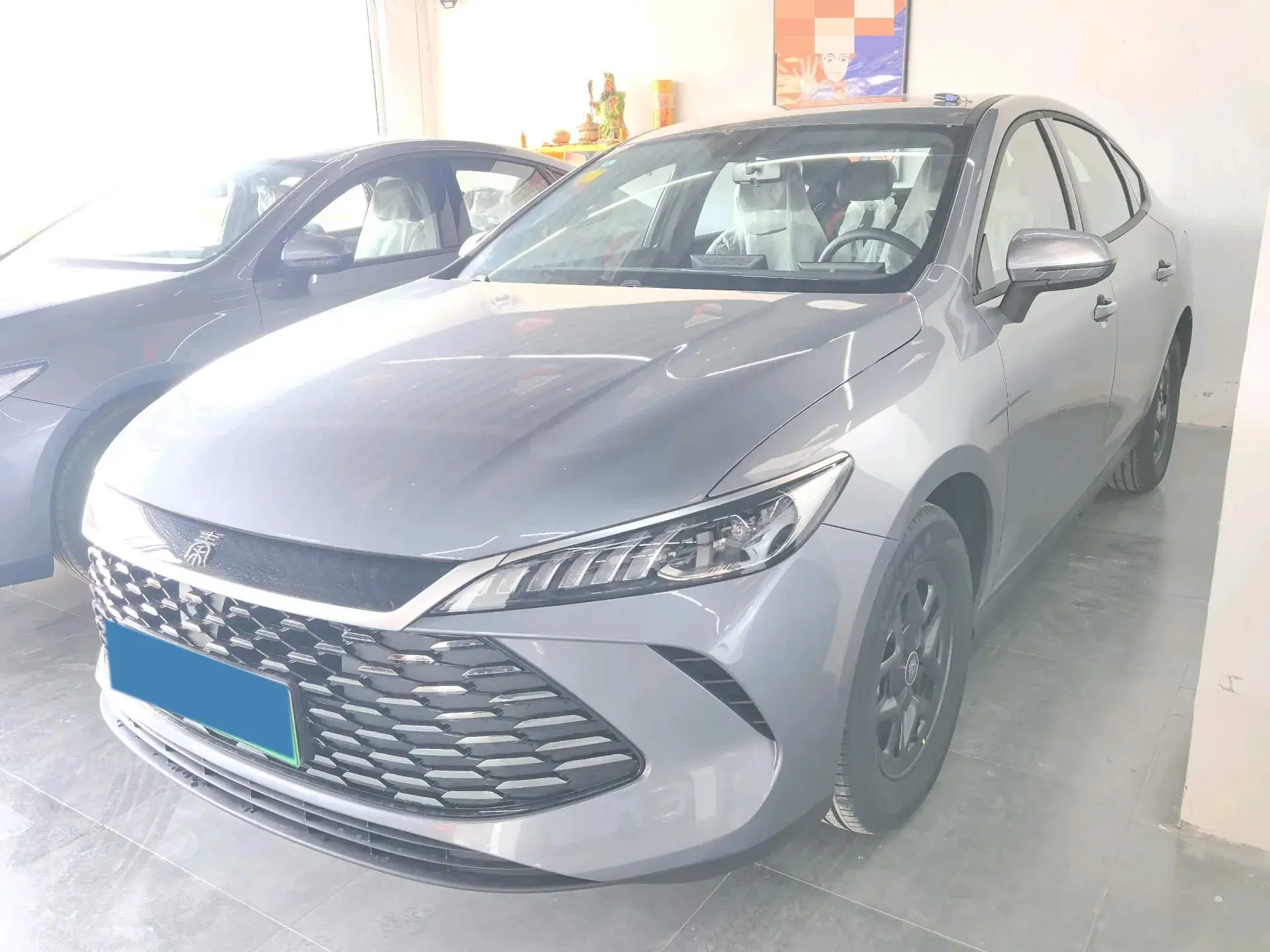 2025 BYD QIN view 1