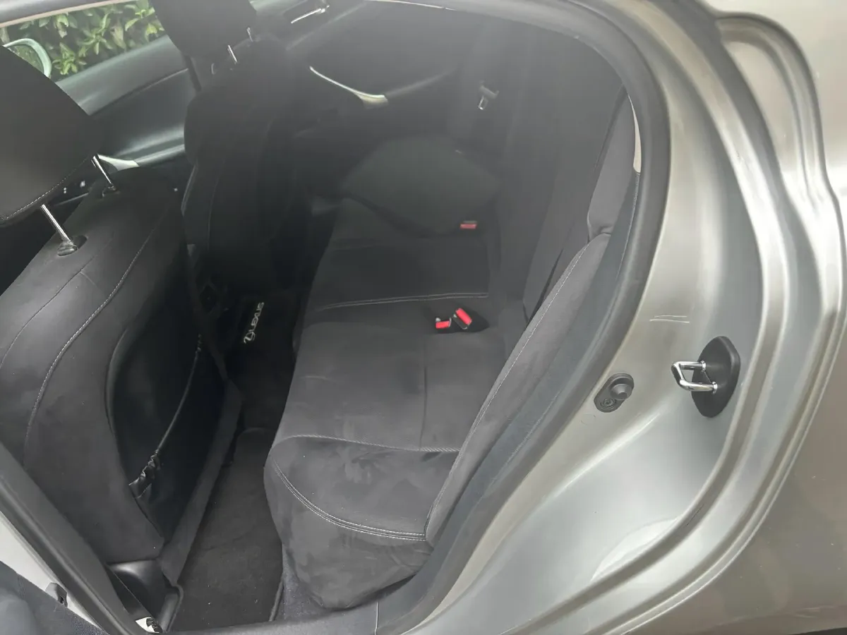 2009 Lexus IS 3.0L 231HP V6 6AT,autocango,china used car exporter,china ev exporter,chinese used car exporter,chinese used ev exporter