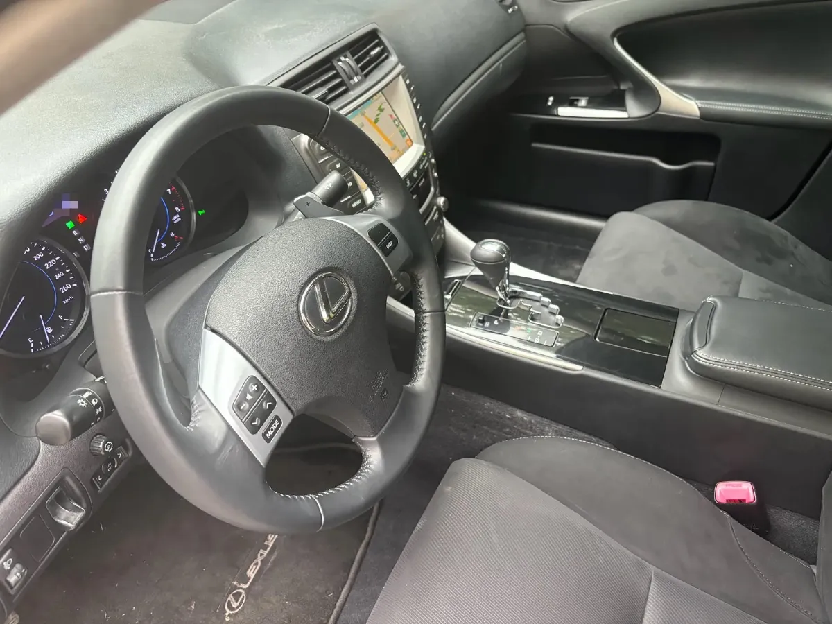2009 Lexus IS 3.0L 231HP V6 6AT,autocango,china used car exporter,china ev exporter,chinese used car exporter,chinese used ev exporter