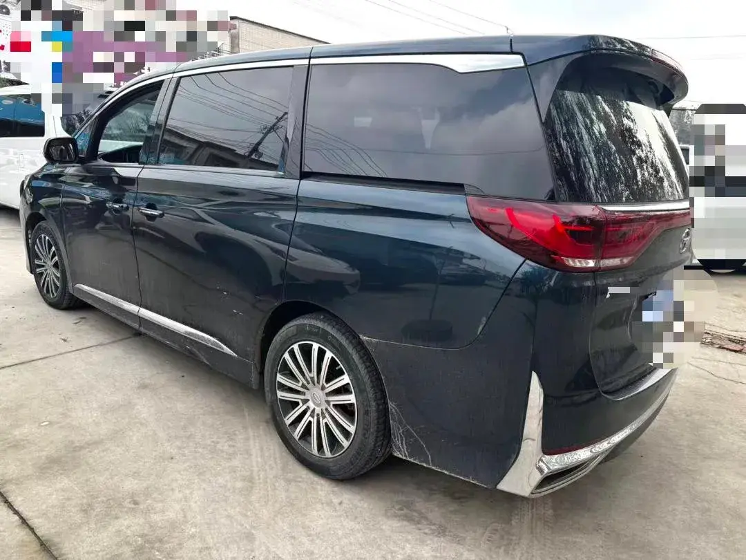 2021 GAC TRUMPCHI thumbnail 3