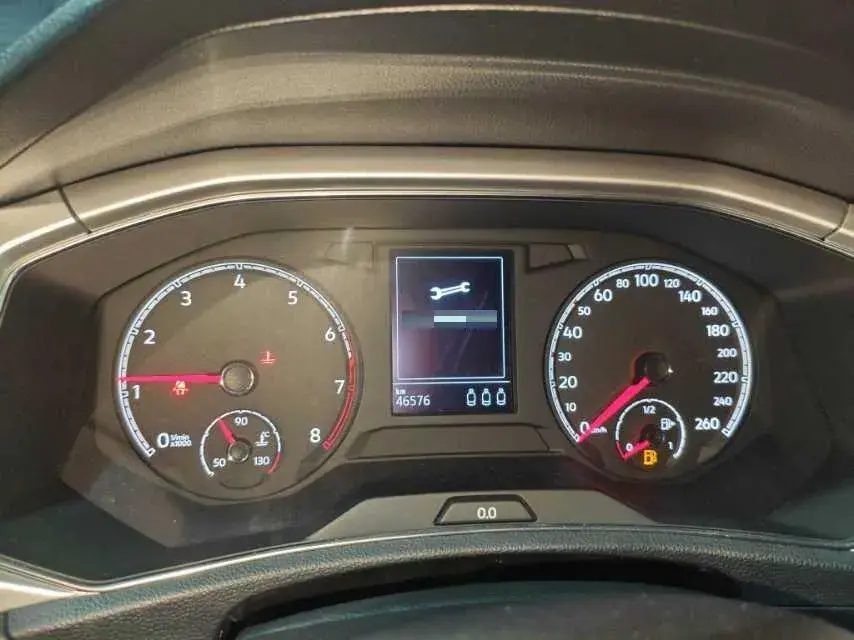 2022 VOLKSWAGEN T-ROC thumbnail 3