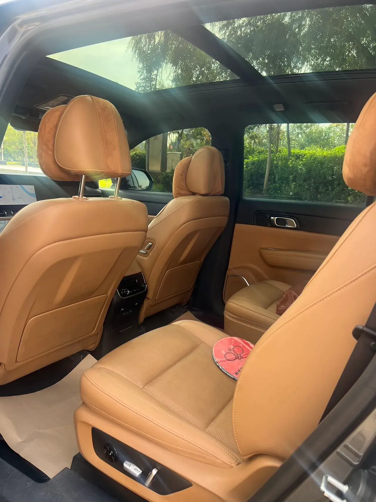 2021 LI ONE thumbnail 4