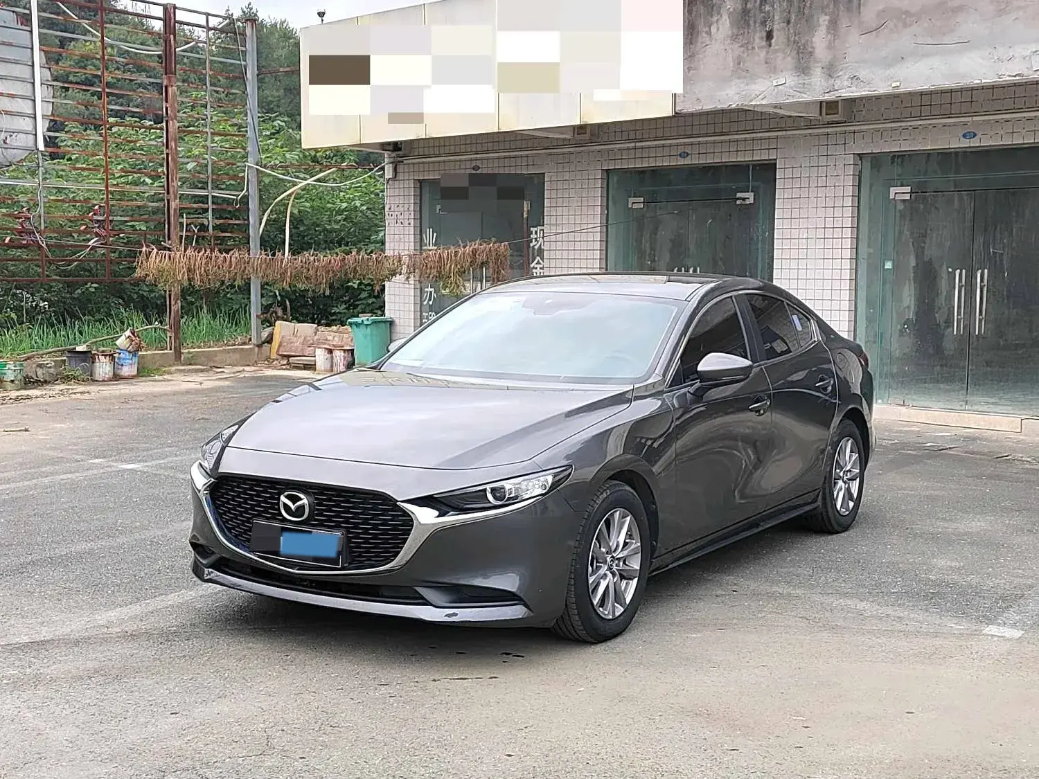 2022 MAZDA 3 view 1