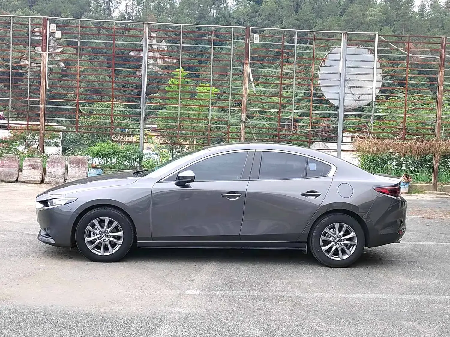 2022 MAZDA 3 thumbnail 4