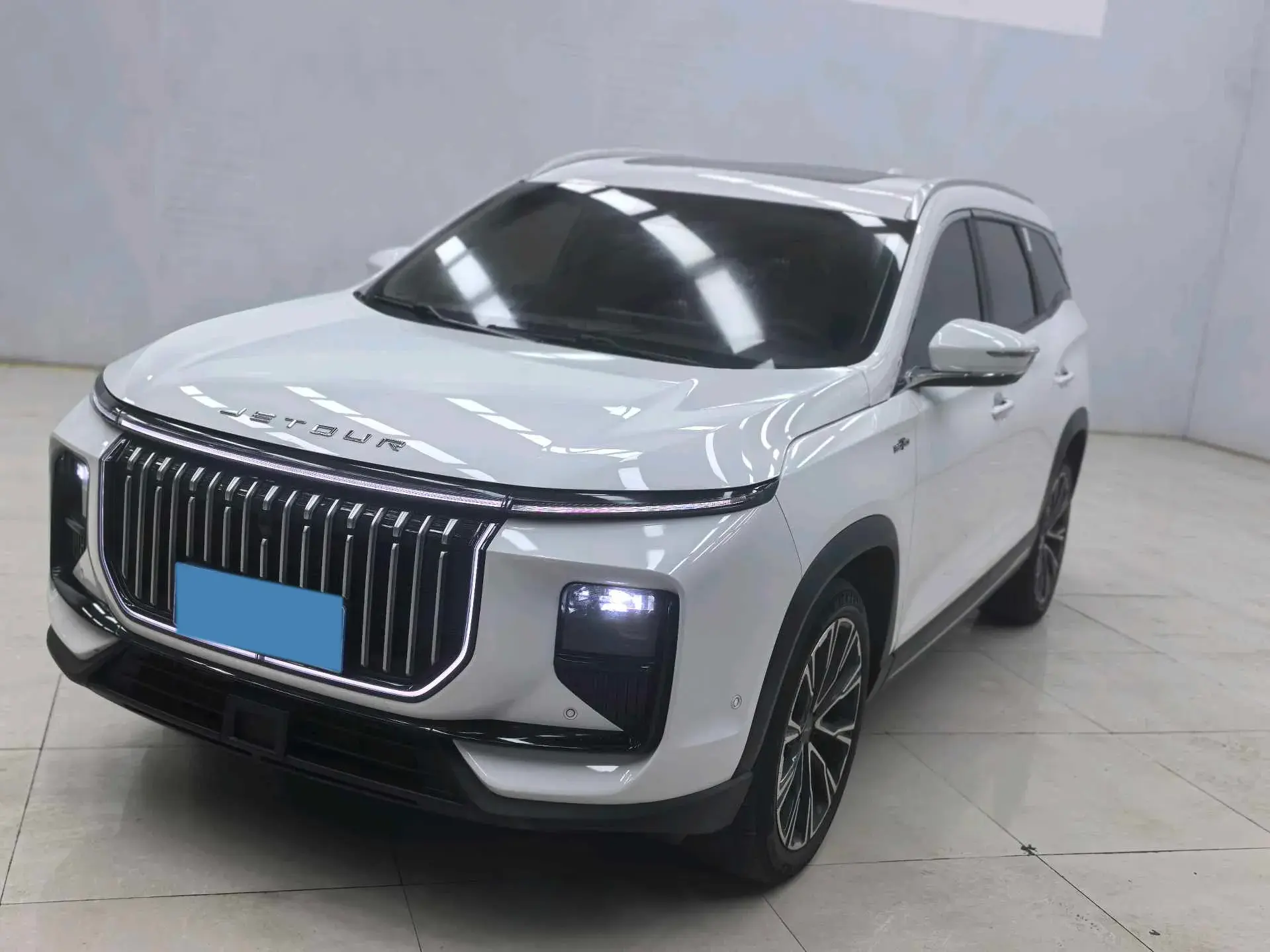 2024 JETOUR X90 view 1