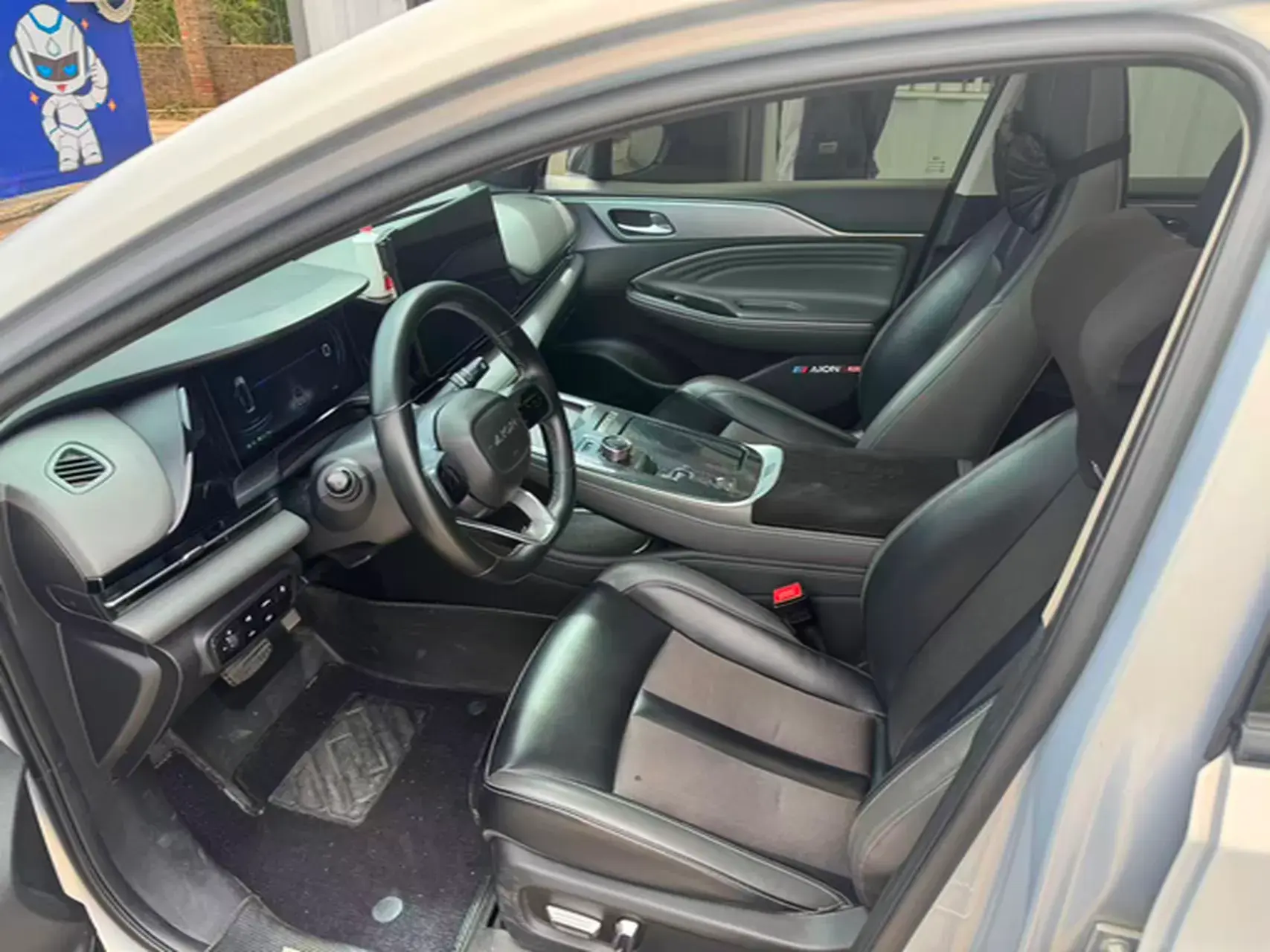 2022 AION S thumbnail 3