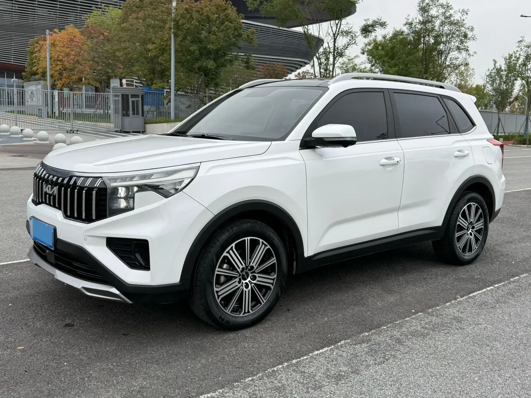 2021 KIA SPORTAGE view 1