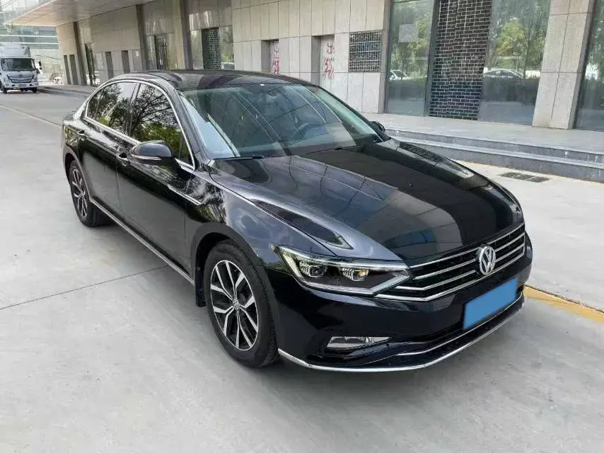 2020 VOLKSWAGEN MAGOTAN thumbnail 2