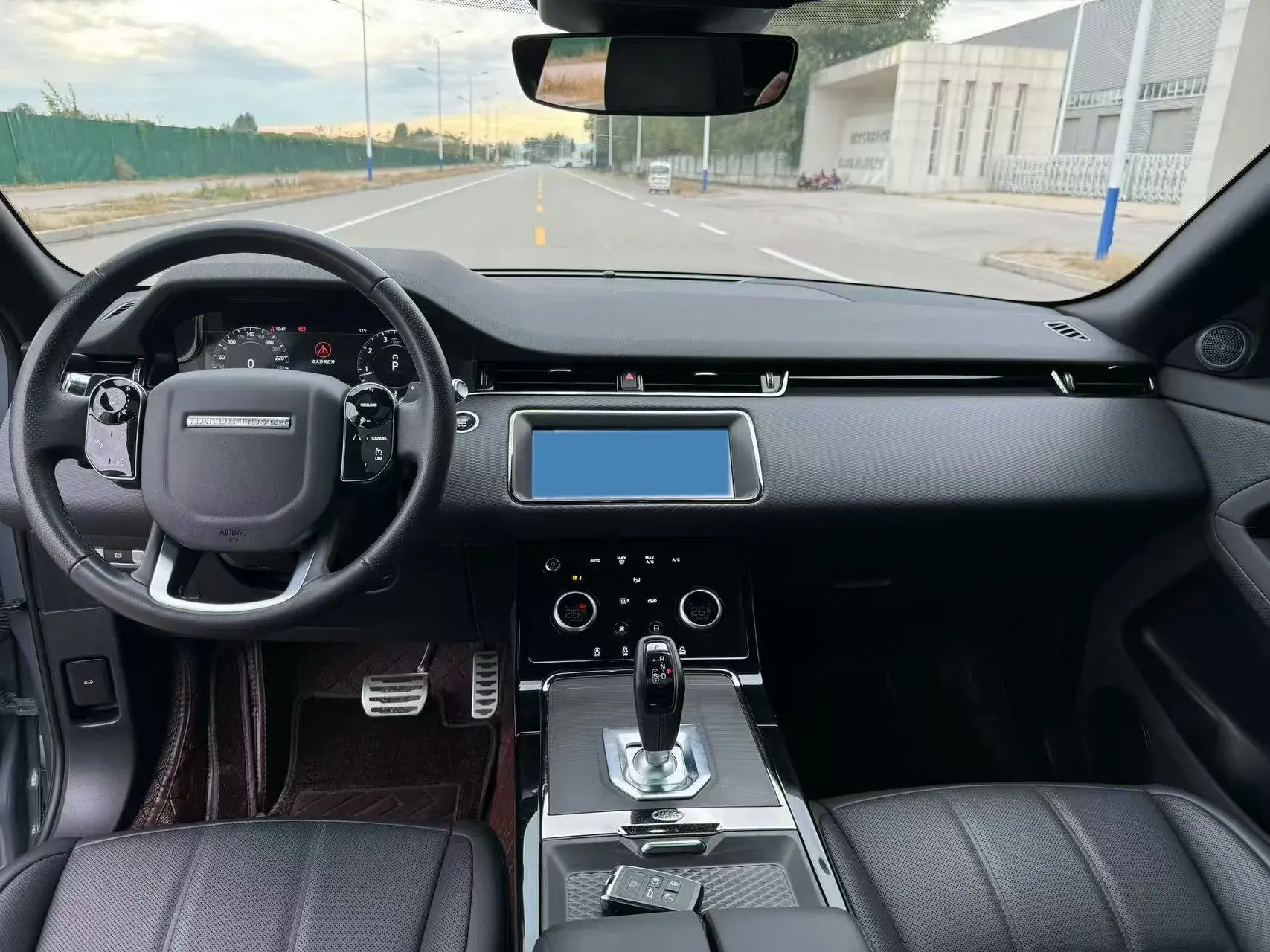 2021 LAND ROVER thumbnail 2