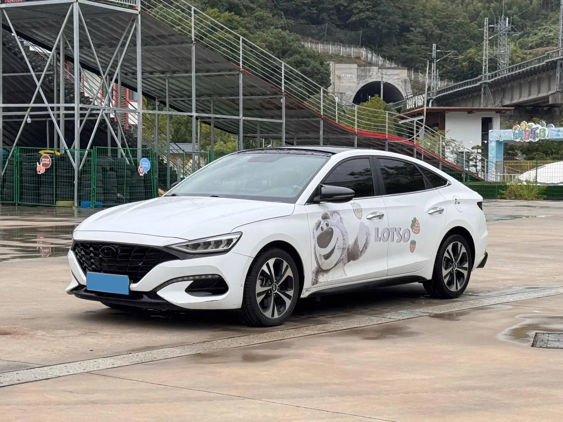 2021 HYUNDAI LA view 1