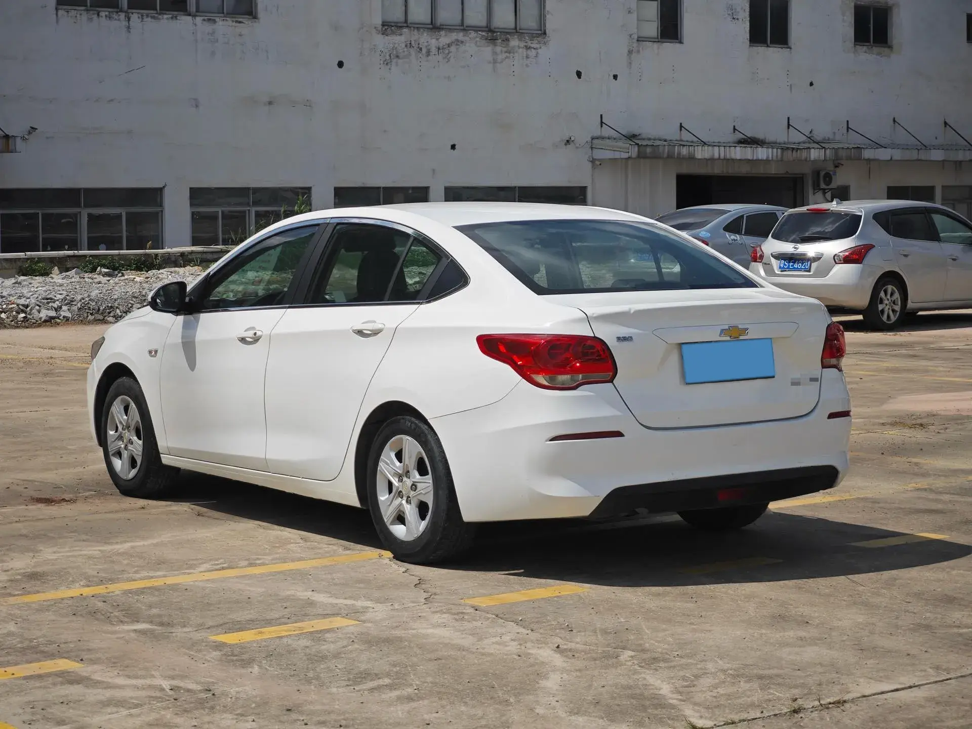 2019 CHEVROLET CAVALIER thumbnail 4