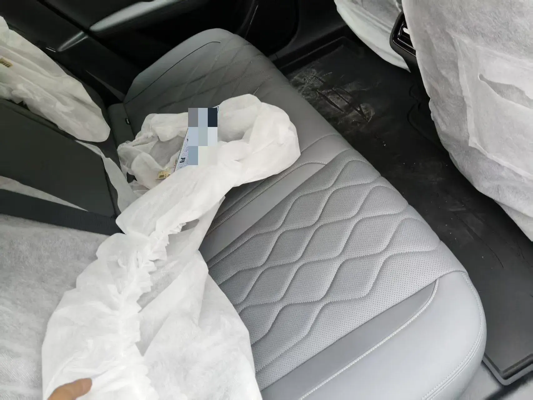 2025 GEELY GALAXY thumbnail 4