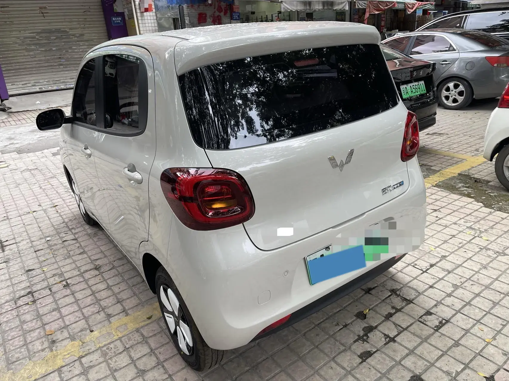 2024 WULING HONGGUANG thumbnail 4