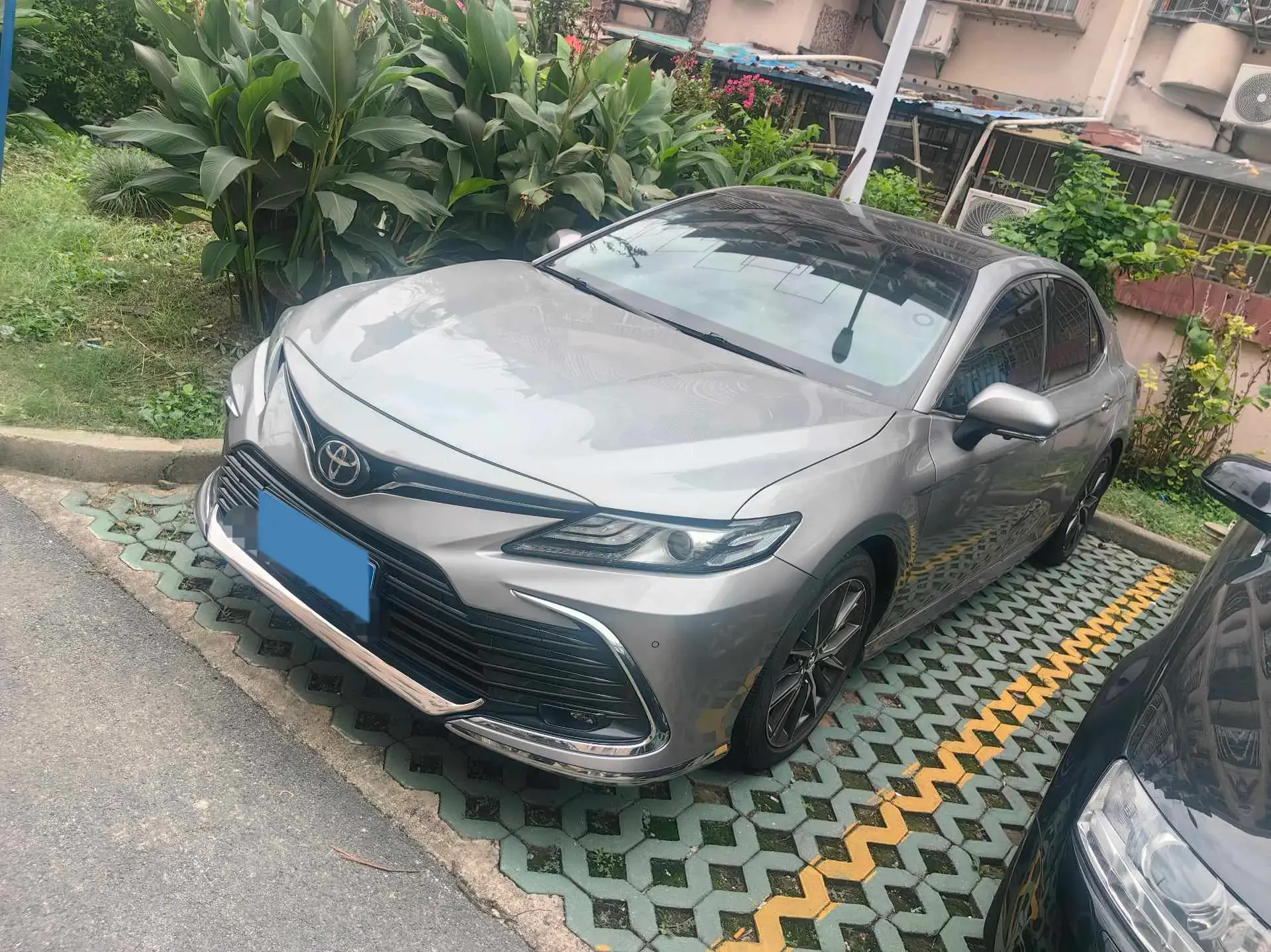 2021 TOYOTA CAMRY view 1