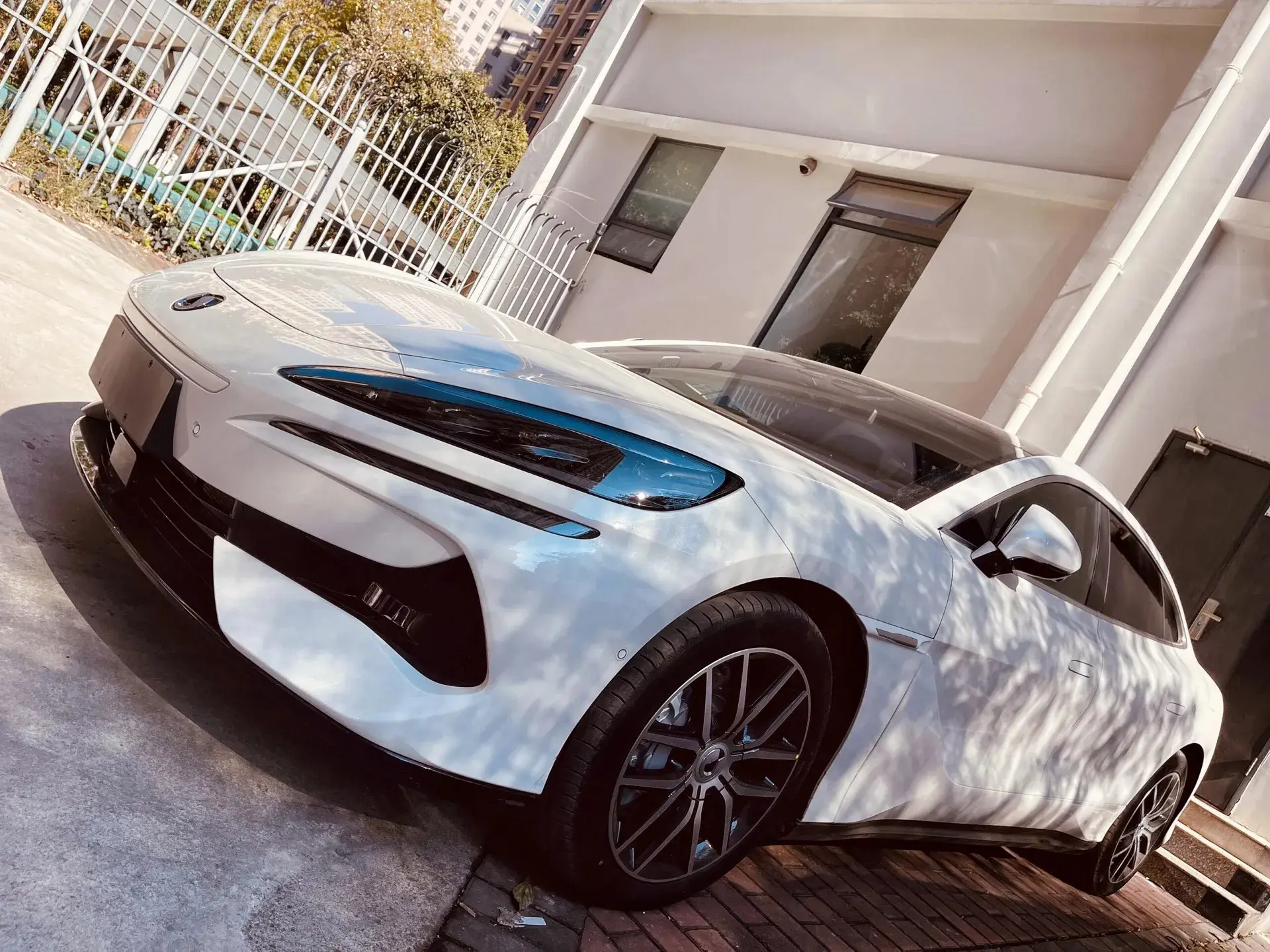 2024 DENZA DENZAZ9GT view 1